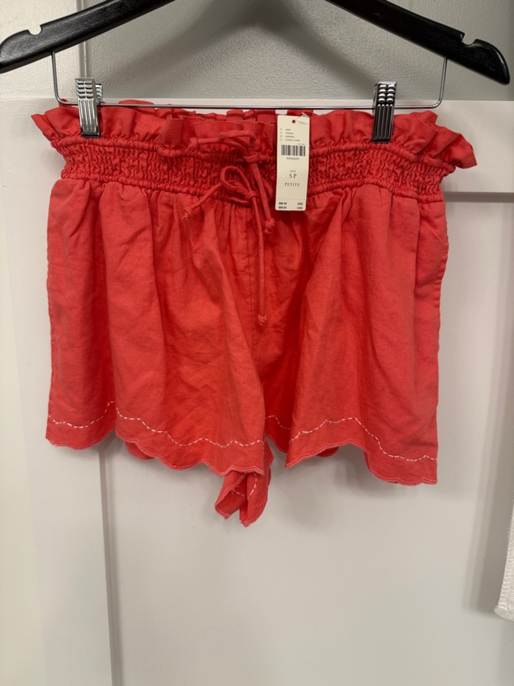 Anthropologie NWT Coral Smocked  Scallop Hem Shorts Linen/Cotton